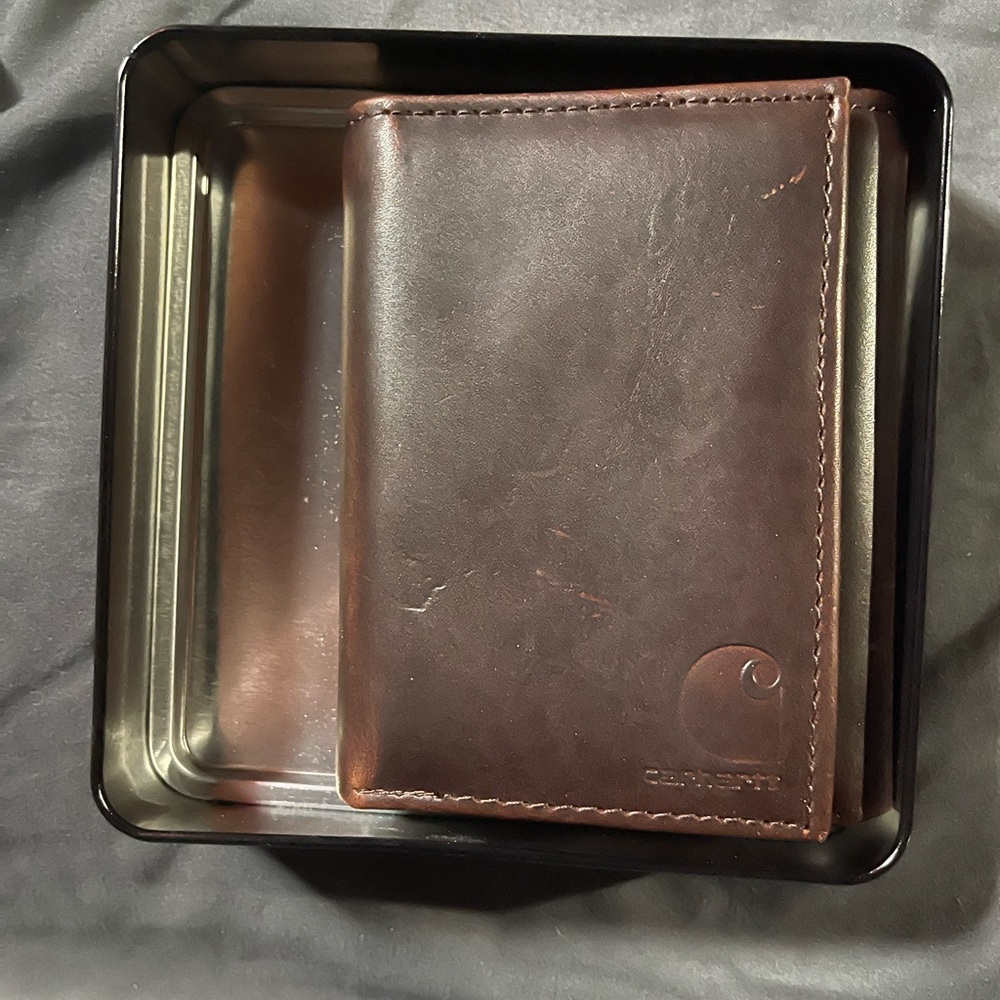 Men’s Carhartt Tri-fold Wallet